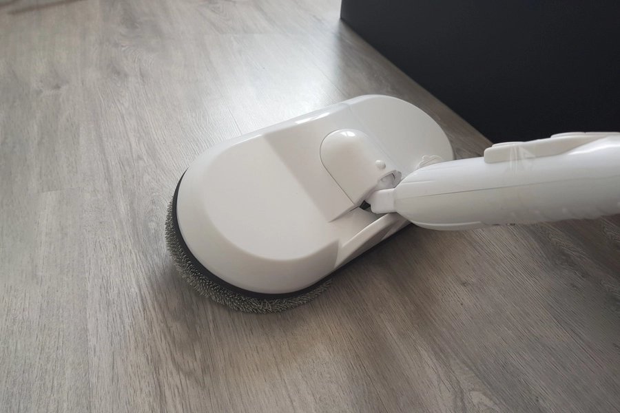 Cordless Swivel Spin Mop